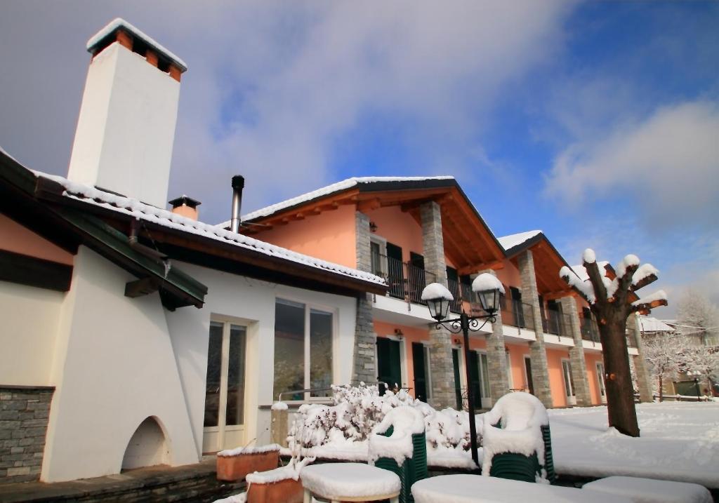 Garni Viggiona Hotel Trarego Eksteriør billede