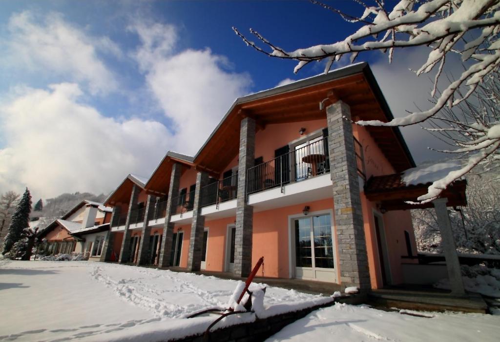 Garni Viggiona Hotel Trarego Eksteriør billede